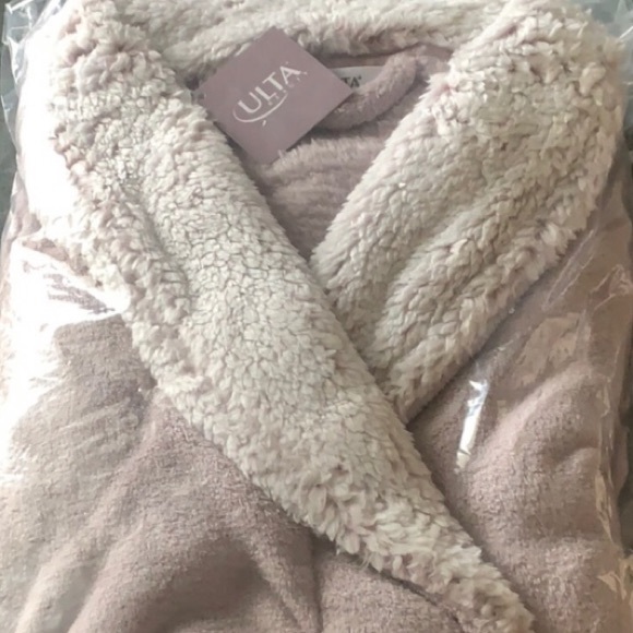 Ulta Beauty Intimates & Sleepwear Ulta Bathrobe X2x Poshmark